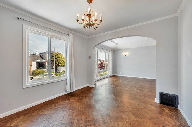 Building Photo - 91 Middlefield Dr