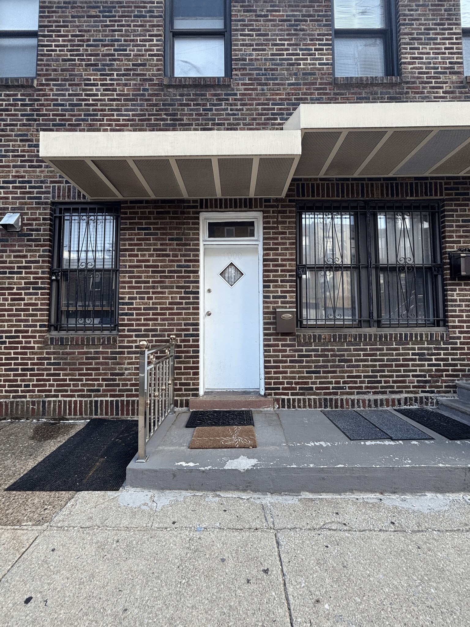 Main Entrance / Outside View - 1000 Christian St