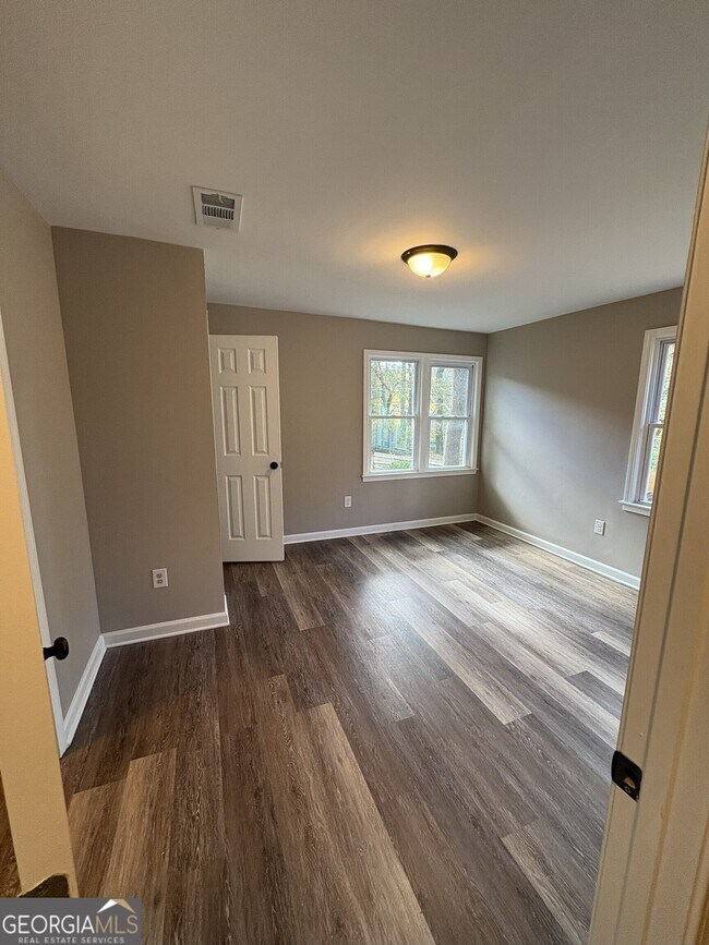 Building Photo - 403 Westchester Blvd NW