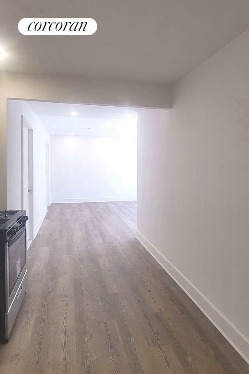 Building Photo - 45 W 81st St