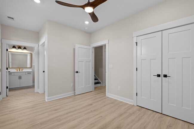 Building Photo - 8485 Duke Pl