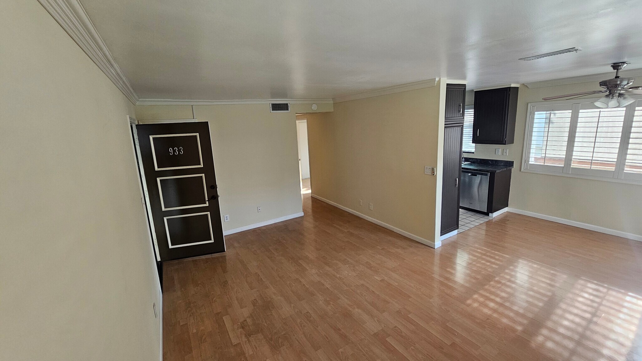 Building Photo - 18149 Sundowner Way