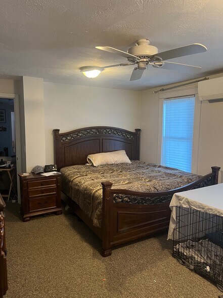 Main Bedroom - 4 Pleasant St