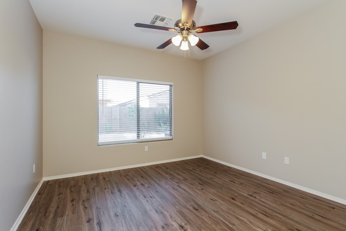 Building Photo - 461 East Placita Rejilla