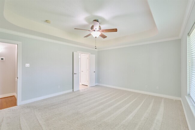 Building Photo - 13313 Enchanted Way