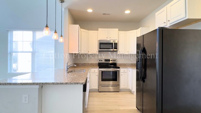 Building Photo - 3BR/2.5BA Townhome in Ogden - The Reserve at West Bay - $2,250/month - No Pets! MOVE IN SPEACIAL ...