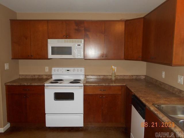Building Photo - 20621 Cole Ln