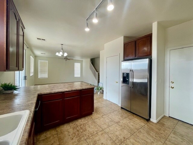 Building Photo - 45137 Sage Brush Dr