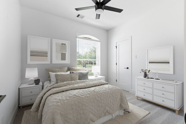 Building Photo - 5227 Sunshine Point