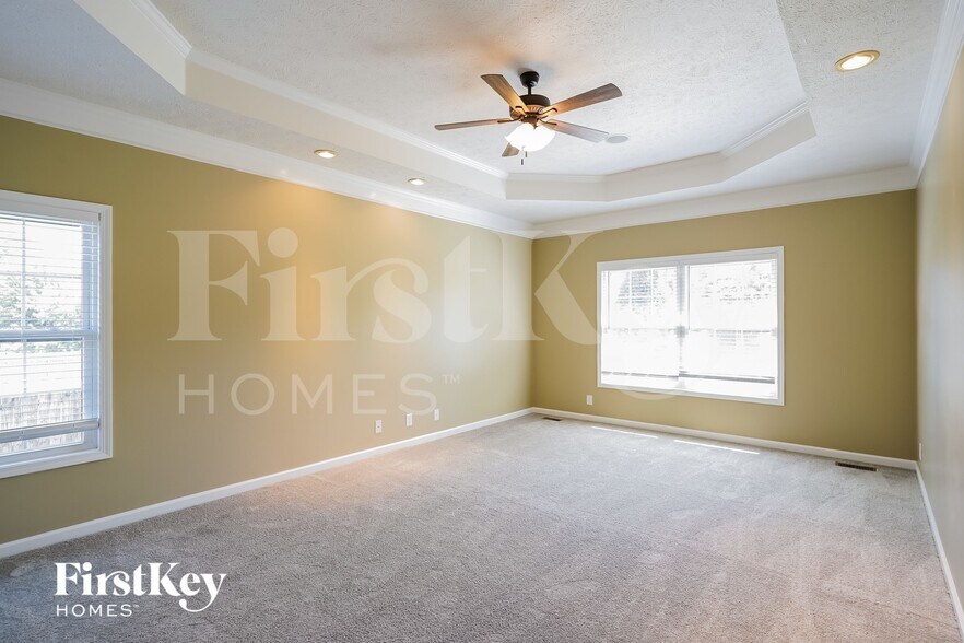 Building Photo - 115 Gallant Ct