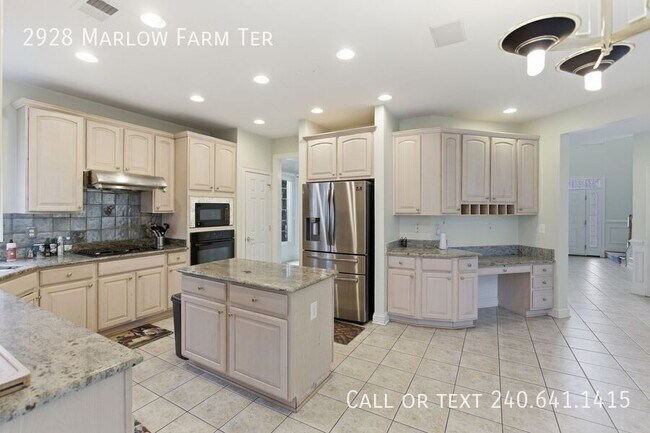 Building Photo - 2928 Marlow Farm Terrace