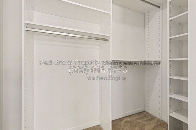 Building Photo - 13431 Savannah Point Dr