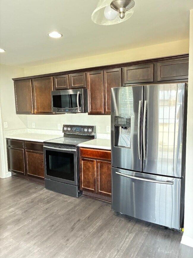 Building Photo - 4000 Saxby Ln NW