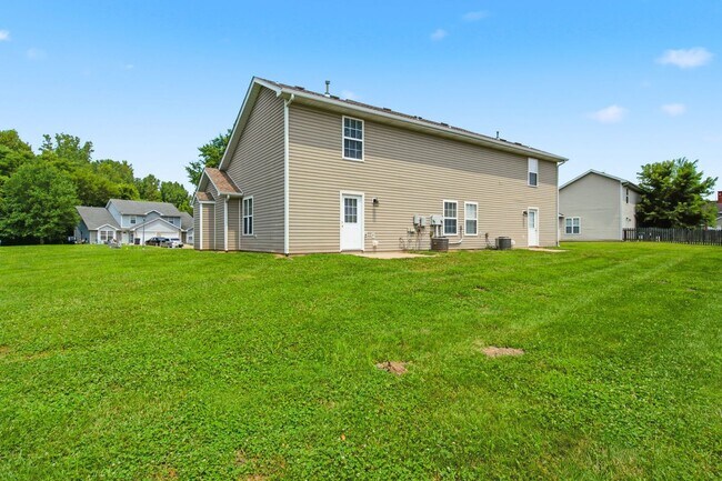 Building Photo - 4404-4404 W Jeana Ct