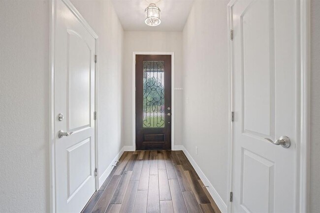 Building Photo - 130 Koele Ct