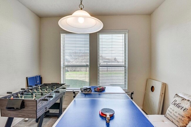 Building Photo - 15015 Winter Valley Ct