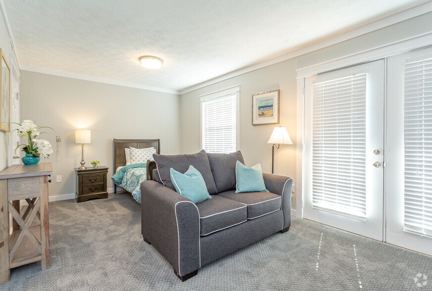 Efficieny - 467 SF - CaraVita Village 55+ Senior Apartments