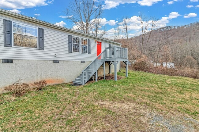 Building Photo - 9 Harwood Cemetary Rd