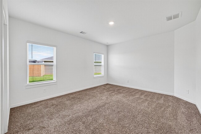 Building Photo - 31622 Whittis Hl Wy