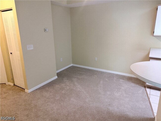 Building Photo - 6321 Aragon Way