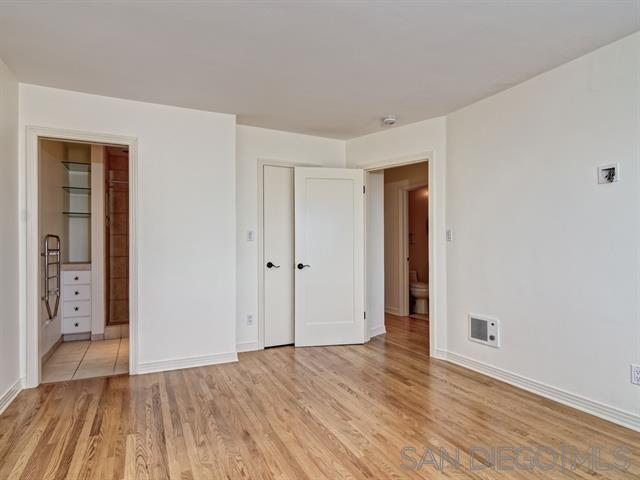 Building Photo - 440 San Antonio Ave
