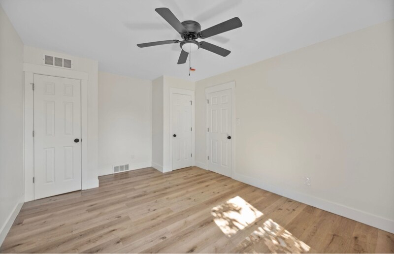 Building Photo - 3907 Kirkup Ave