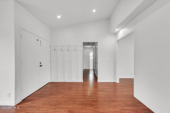 Building Photo - 1611 Amador Ln