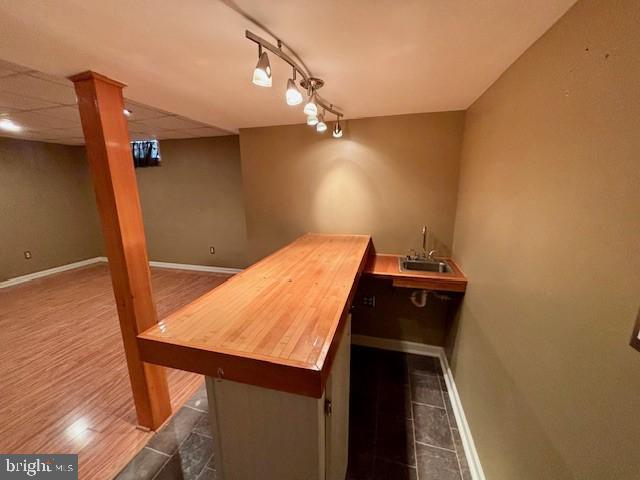 Building Photo - 1110 Gora Rd S