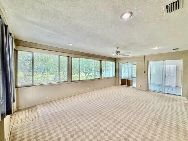 Building Photo - 1839 Tumbleweed Ct