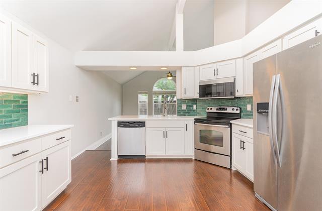 Building Photo - 10678 Quest Dr