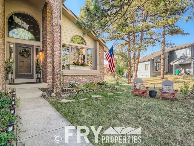 Building Photo - Luxury Rental in Beautiful Colorado Foothills