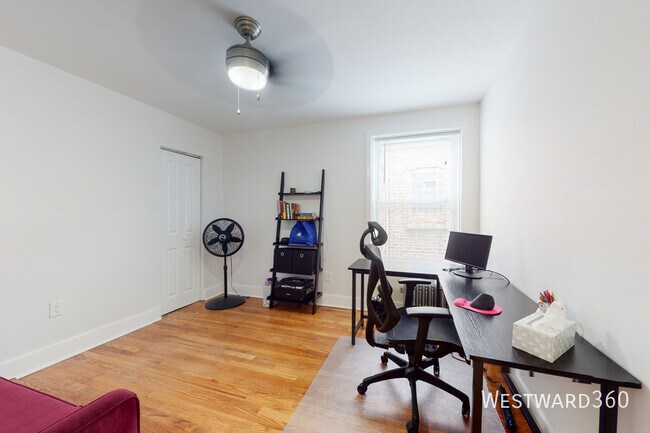 Building Photo - 4545 N Albany Ave