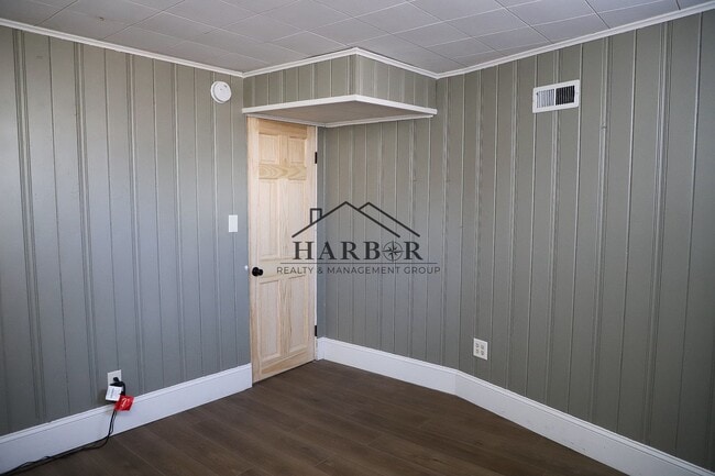 Building Photo - 3 Bedroom Single Family Home in SE Rochester