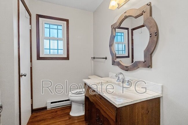 Building Photo - 12620 Thoreau Dr