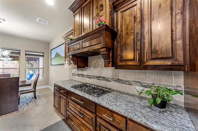 Building Photo - 6571 Detweiller Dr