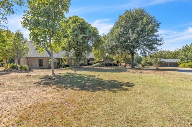 Building Photo - 4075 St Croix Dr