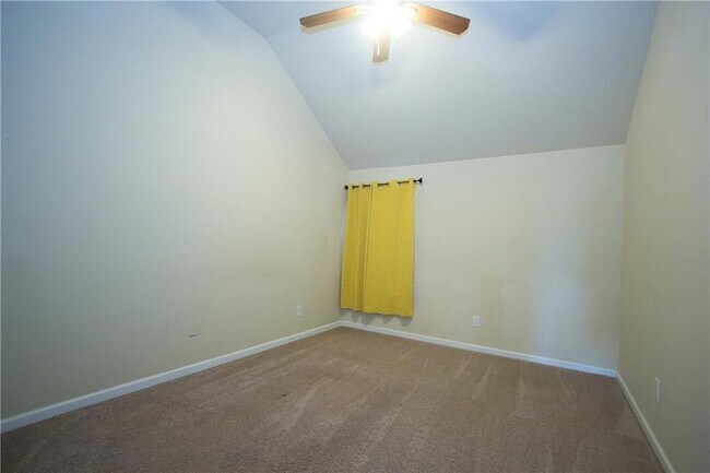 Building Photo - 793 Kaitlyn Dr