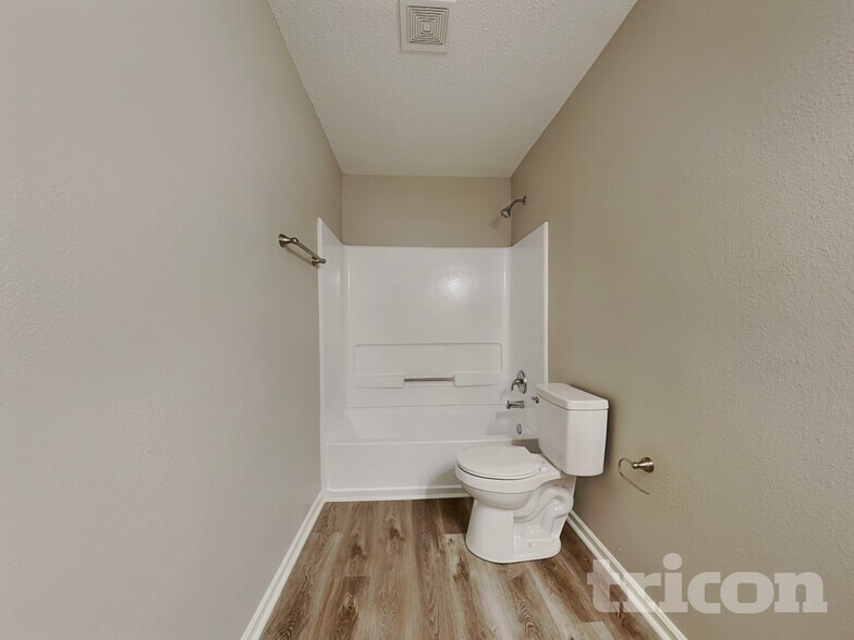 Building Photo - 9045 Centenary Ct