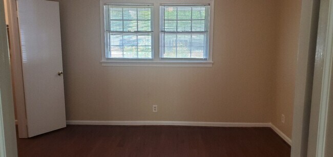 Building Photo - 4040 Shipyard Walk