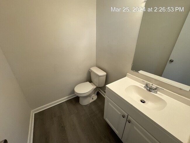 Building Photo - 3516 Torbay Dr