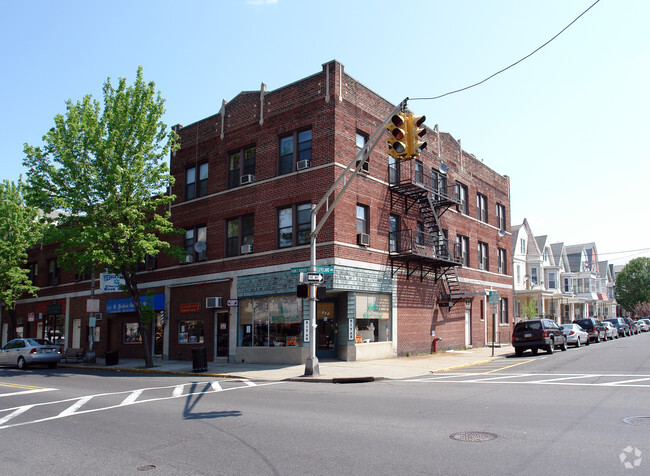 Primary Photo - 101-107 Frank E Rodgers Blvd N