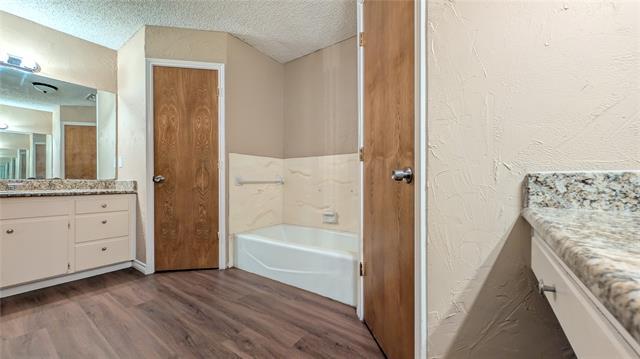 Building Photo - 429 Headlee St