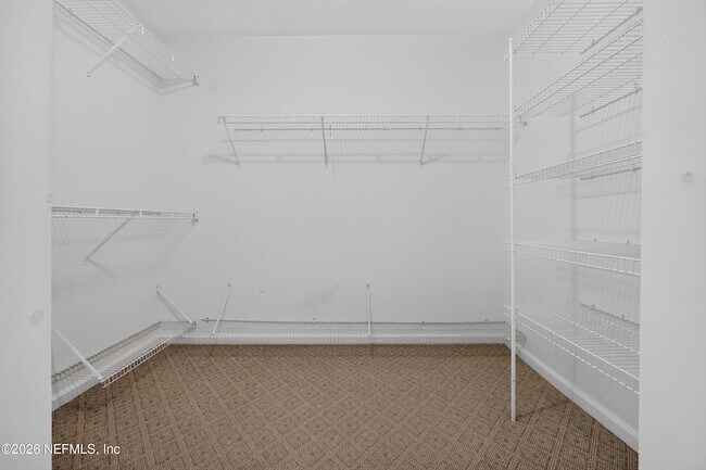 Building Photo - 12838 Chets Creek Dr N