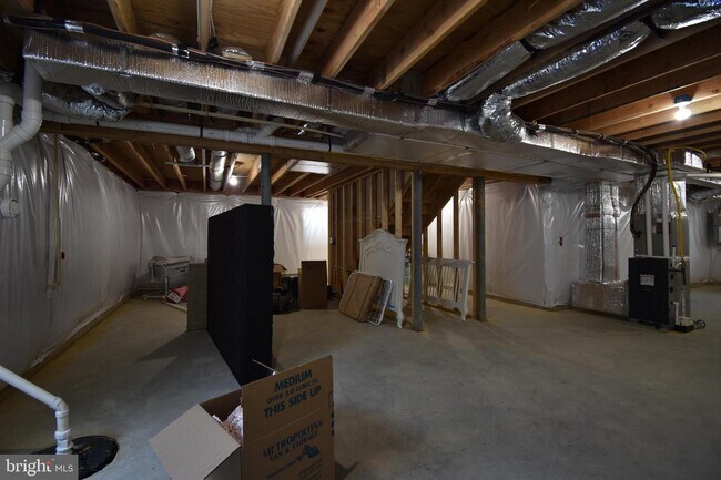 Building Photo - 84 Cilento Dr