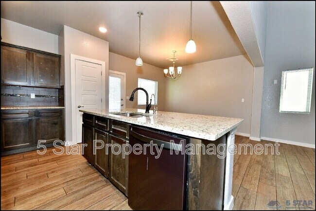 Building Photo - 14925 Willie Worsley Ave