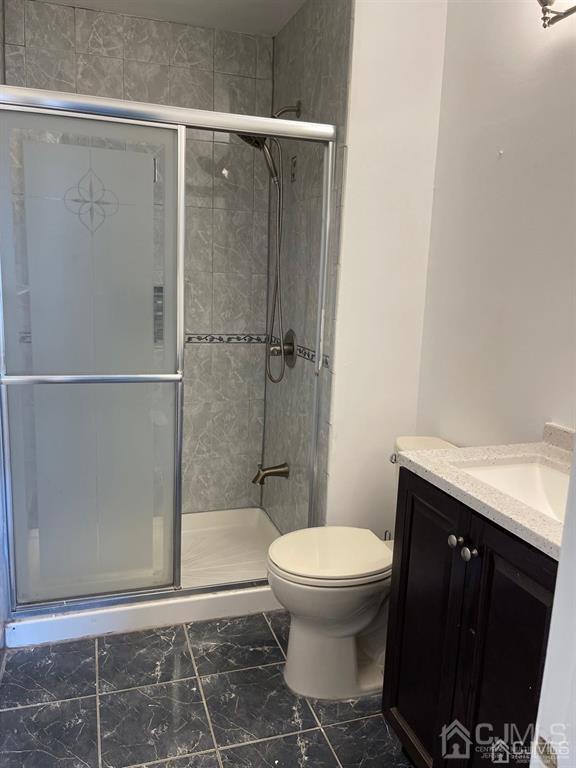 Building Photo - 401 Hadleigh Ln