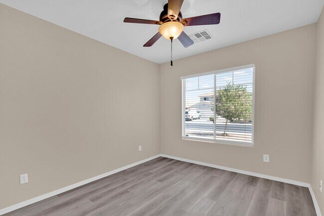 Building Photo - 17161 W Port Royale Ln