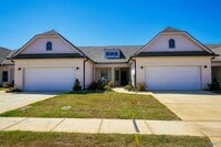 Building Photo - 6073 Gardner Maples Dr SE