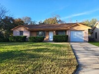 Building Photo - 3/2 Home ready for move-in
