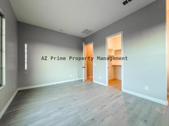 Building Photo - 20464 E Calle de Flores